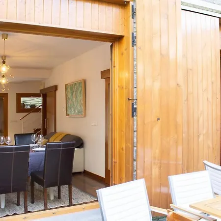 En Urbanizacion, Ideal Esqui *